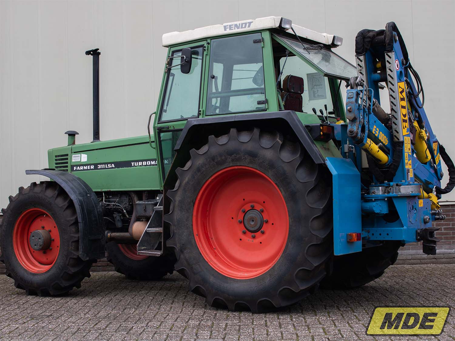 fendt-311-lsa-met-mde-4000e3-kraan-4