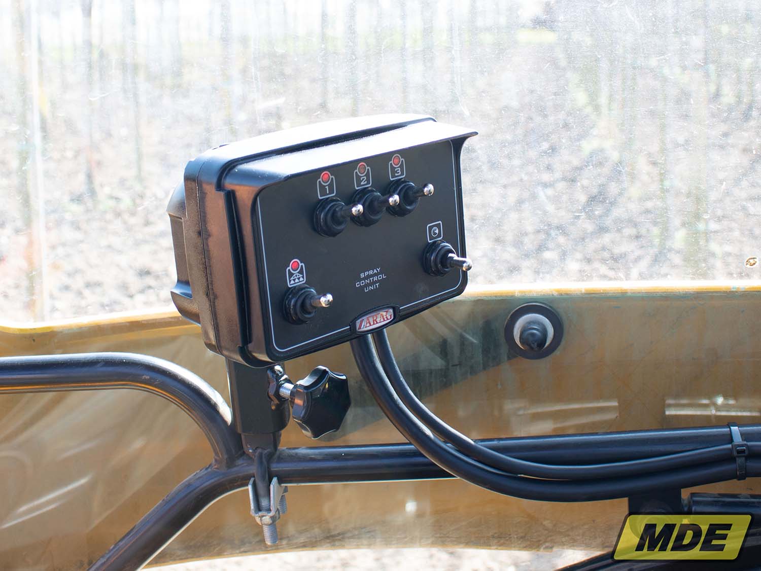 mde-machinebouw-400liter-onkruidspuit-16-