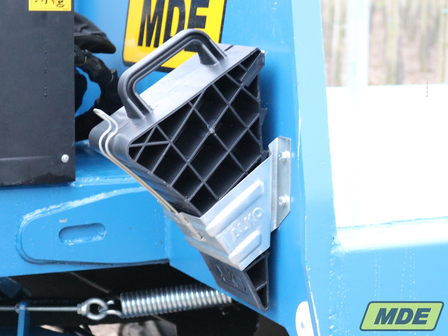 mde-machinebouw-bomentransportwagen-kraan-15-1