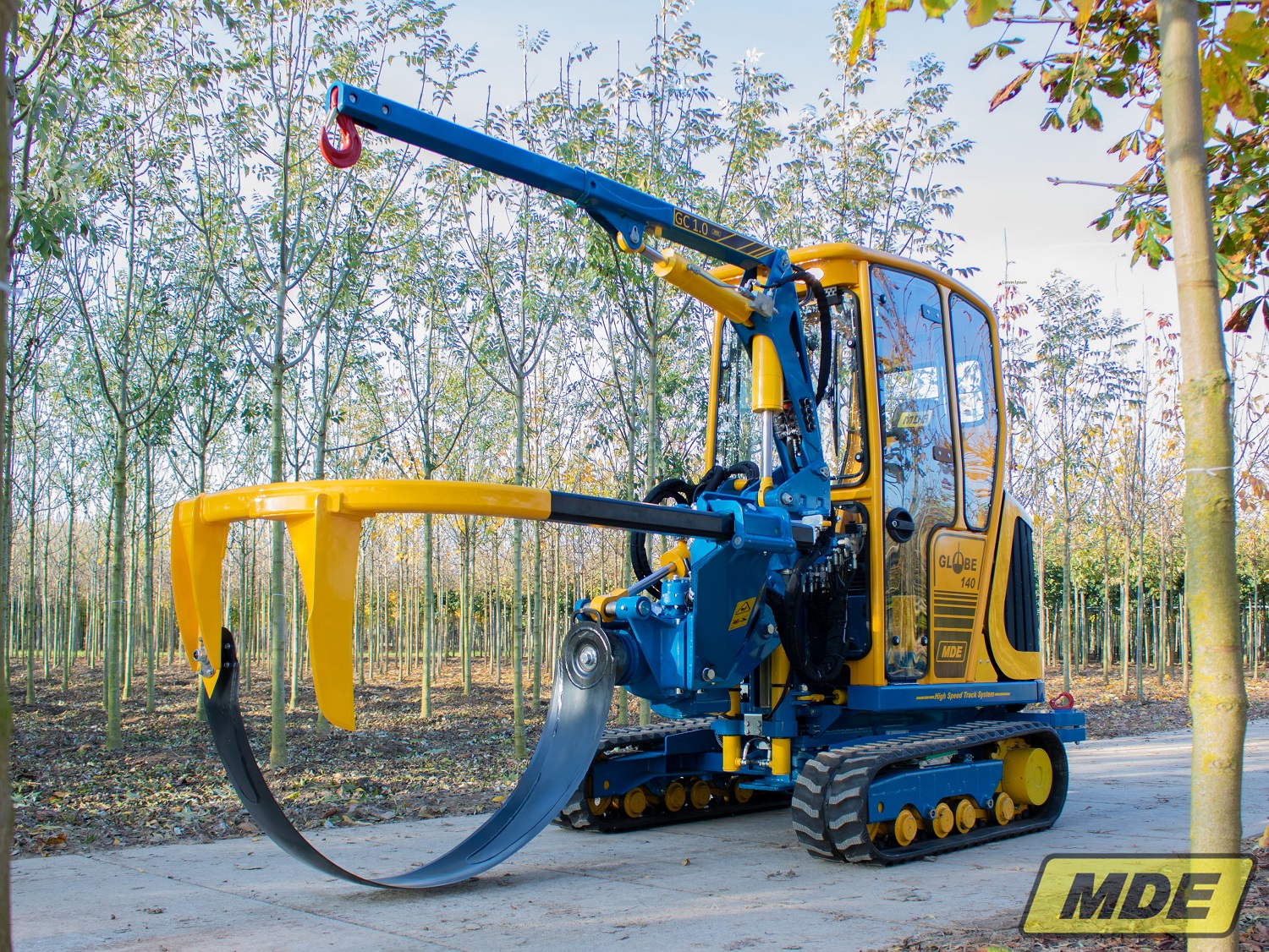 mde-machinebouw-globe-140-with-crane-10-